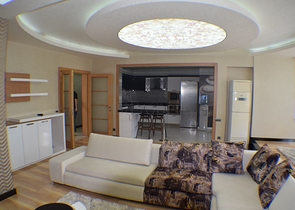 شقة مفروشة بثلاث غرف نوم في كونيالتي / انطاليا تبعد 150 مترعن الشاطئ 