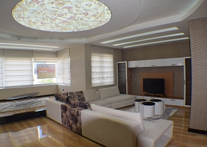 شقة مفروشة بثلاث غرف نوم في كونيالتي / انطاليا تبعد 150 مترعن الشاطئ 