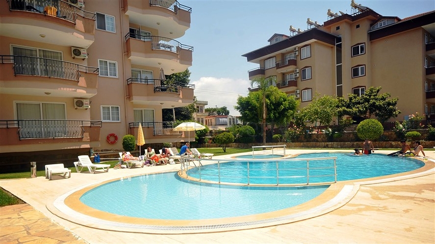 شقة دوبلكس بأربع غرف نوم 