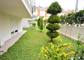 شقة باطلالات ساحرة على البحر في كونيالتي / انطاليا