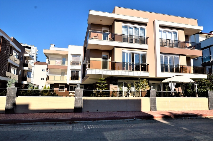 شقة بغرفتي نوم في منطقة لارا / انطاليا 