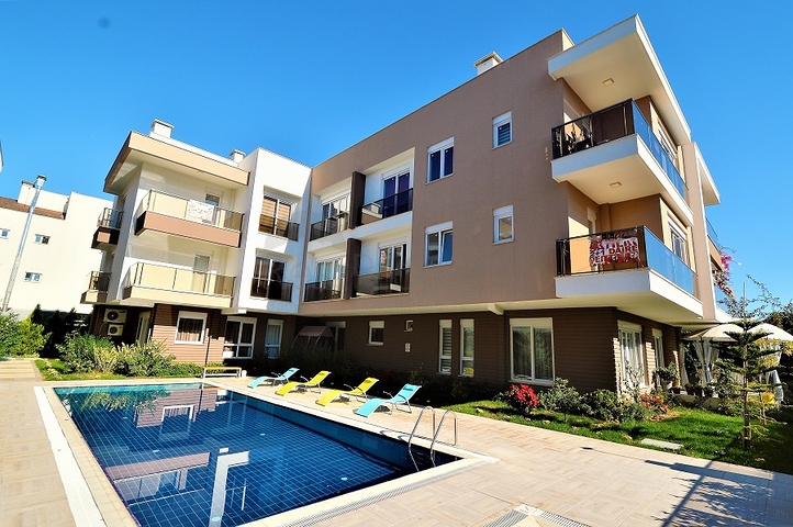 شقة بغرفتي نوم في منطقة لارا / انطاليا 