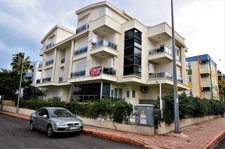 شقة مفروشة بغرفتي نوم في كونيالتي / انطاليا