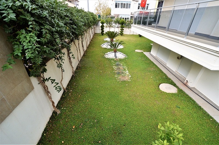 شقة مفروشة بغرفتي نوم في كونيالتي / انطاليا