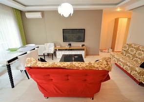 شقة مفروشة بغرفتي نوم في كونيالتي / انطاليا