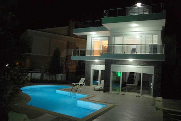 فيلا فاخرة في كيمير /انطاليا