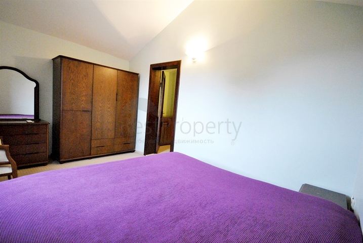 فيلا بخمس غرف نوم وصالونين على البحر الابيض المتوسط