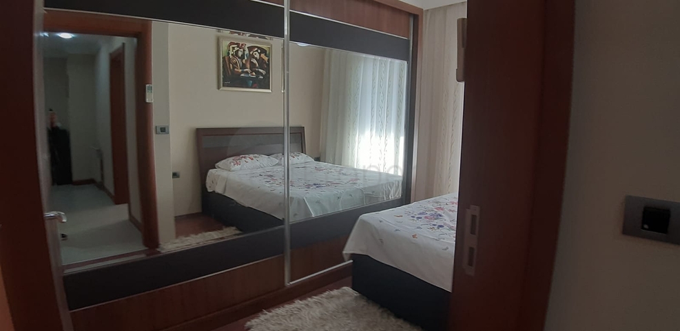 شقة على البحر للايجار