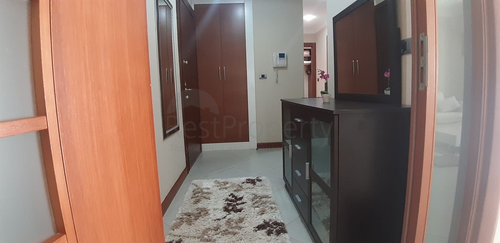 شقة على البحر للايجار