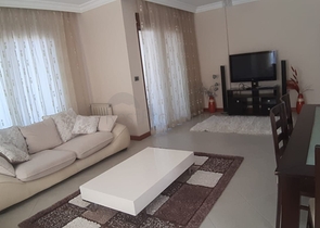 شقة على البحر للايجار