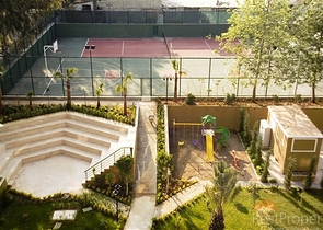 شقة على البحر للايجار