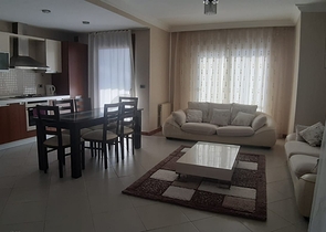 شقة على البحر للايجار