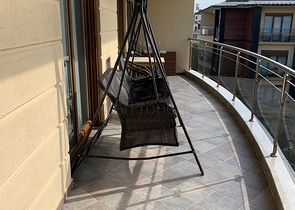 شقة على البحر للايجار