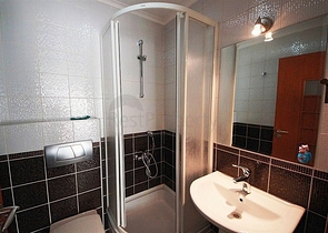 شقة على البحر للايجار