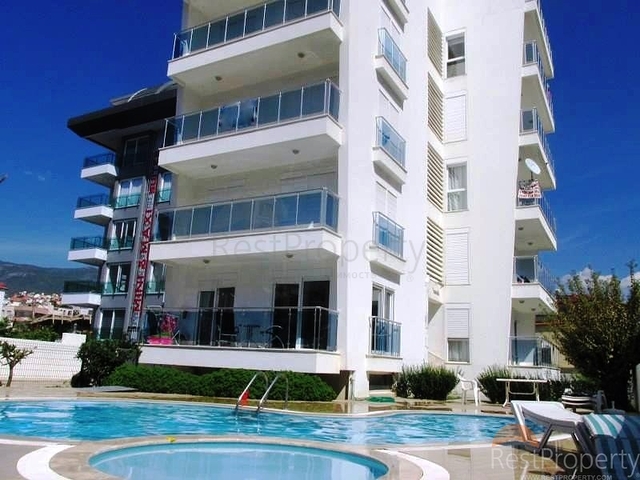 شقة في اوبا - الانيا بسعر ممتاز