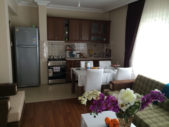 شقة  مفروشة غرفتين و صالة في كونيالتي انطاليا