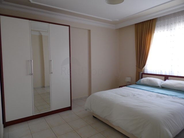 شقة مفروشة باطلالة على البحرفي الانيا