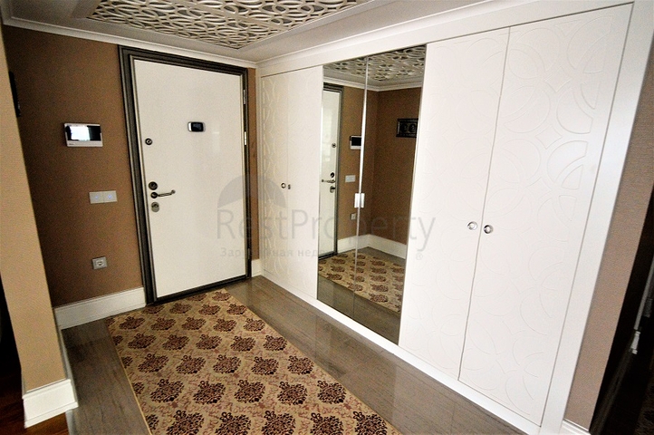 شقة خمس غرف و صالة في انطاليا