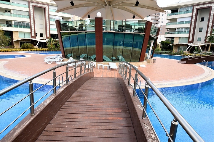 شقة خمس غرف و صالة في انطاليا