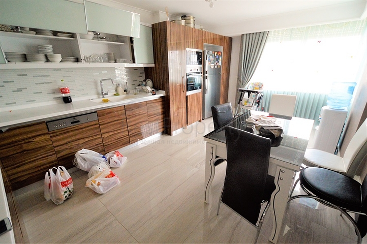 شقة خمس غرف و صالة في انطاليا