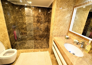 شقة خمس غرف و صالة في انطاليا