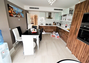 شقة خمس غرف و صالة في انطاليا