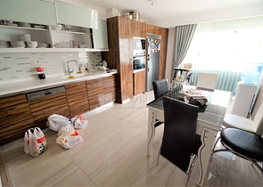 شقة خمس غرف و صالة في انطاليا