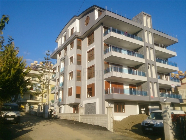 شقة واسعة في مركز الانيا