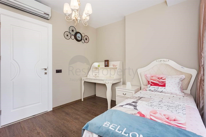 مجمع راقي باطلالة بحرية