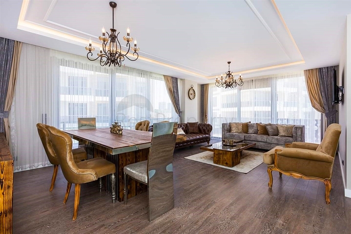 مجمع راقي باطلالة بحرية