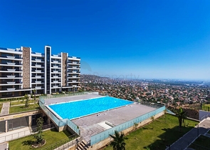 مجمع راقي باطلالة بحرية