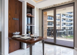 مجمع راقي باطلالة بحرية