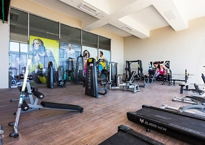 مجمع راقي باطلالة بحرية