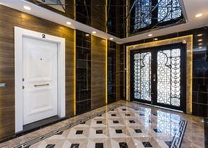 مجمع راقي باطلالة بحرية