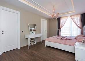 مجمع راقي باطلالة بحرية