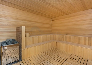 مجمع راقي باطلالة بحرية