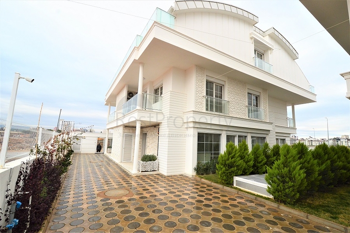 فيلات في انطاليا