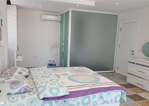 فيلا باطلالة بحرية و بركة سباحة خاصة في كاركي جاك / الانيا