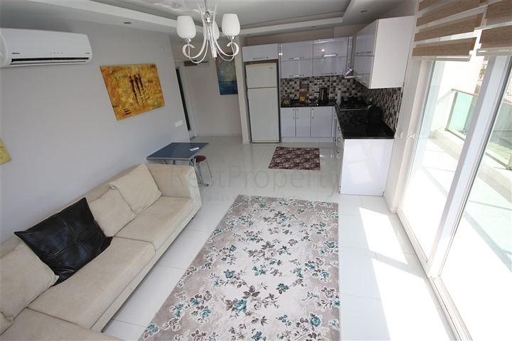 شقة غرفة و صالة في كاستل الانيا