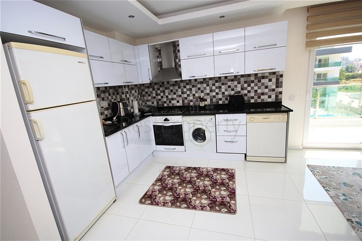 شقة غرفة و صالة في كاستل الانيا