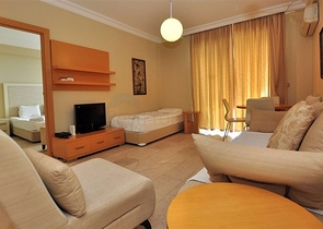 شقة باطلالة بحرية في مجمع فاخر في الانيا