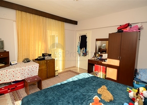 شقة على الصف الأول بسعر ممتاز