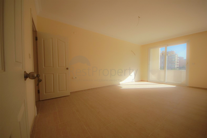 شقة في مشروع عصري في الانيا