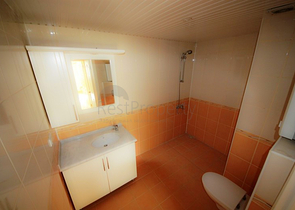 شقة في مشروع عصري في الانيا