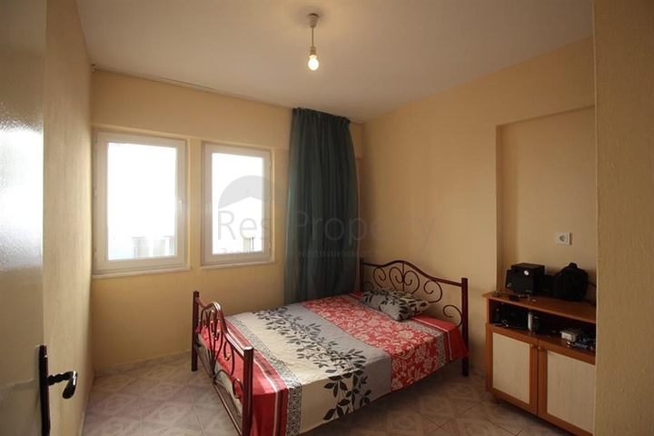 شقة واسعة مع مطبخ منفصل في ماهموت لار