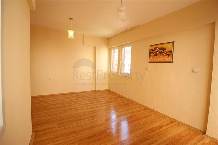 شقة واسعة مع مطبخ منفصل في ماهموت لار