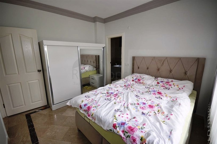 فيلا مع بركة سباحة خاصة في الانيا