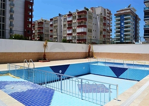 مشروع استثماري في الانيا