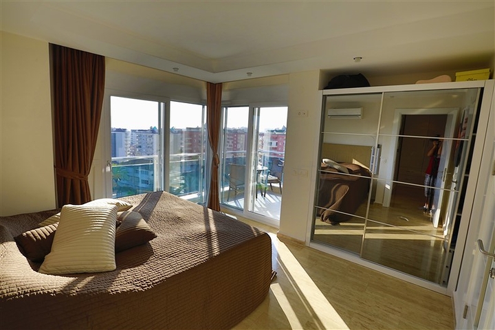 شقة بينتهاوس مطلة على البحر و الجبل في جيكجيلي - الانيا