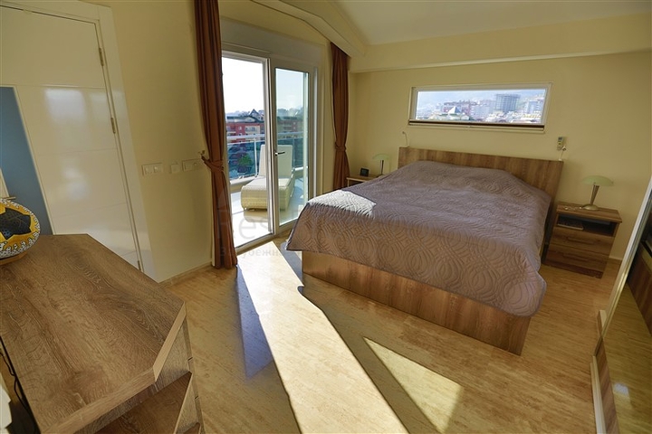 شقة بينتهاوس مطلة على البحر و الجبل في جيكجيلي - الانيا